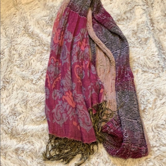 5 for 15 💕 💕Scarf Bundle! - Picture 2 of 5